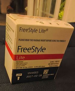 Freestyle lite Diabetic test strips