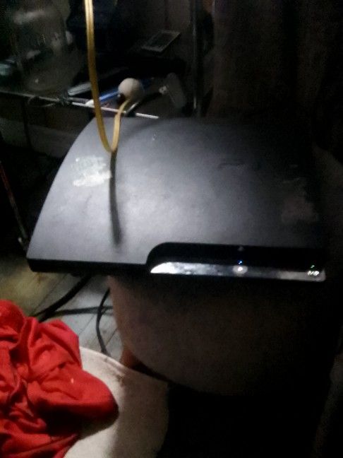 Ps3 With Controllers And Game Call Of Duty