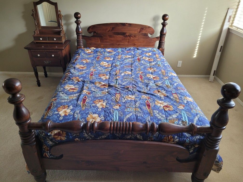 Vintage Ethan Allen Full Bedroom Set