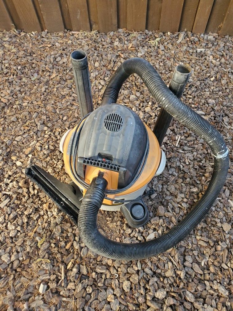 Ridgid 6gal Shop Vac