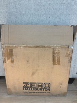 Zero Halliburton Briefcase, Black