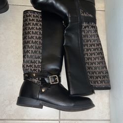 Michael Kors Boots 