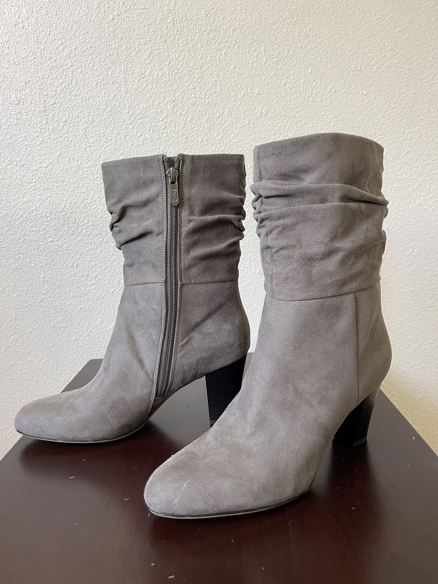 Circus by Sam Edelman Womens Steel Grey Microsuede Size 7.5
