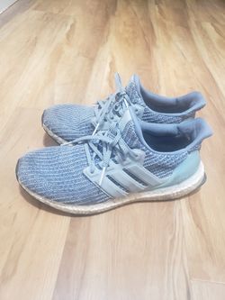 Ultraboost. Very beat up. 8.5