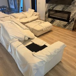 Cloud Sectional Couch 