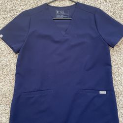 FIGS Casma 3-pocket Navy Scrub Top (Small)