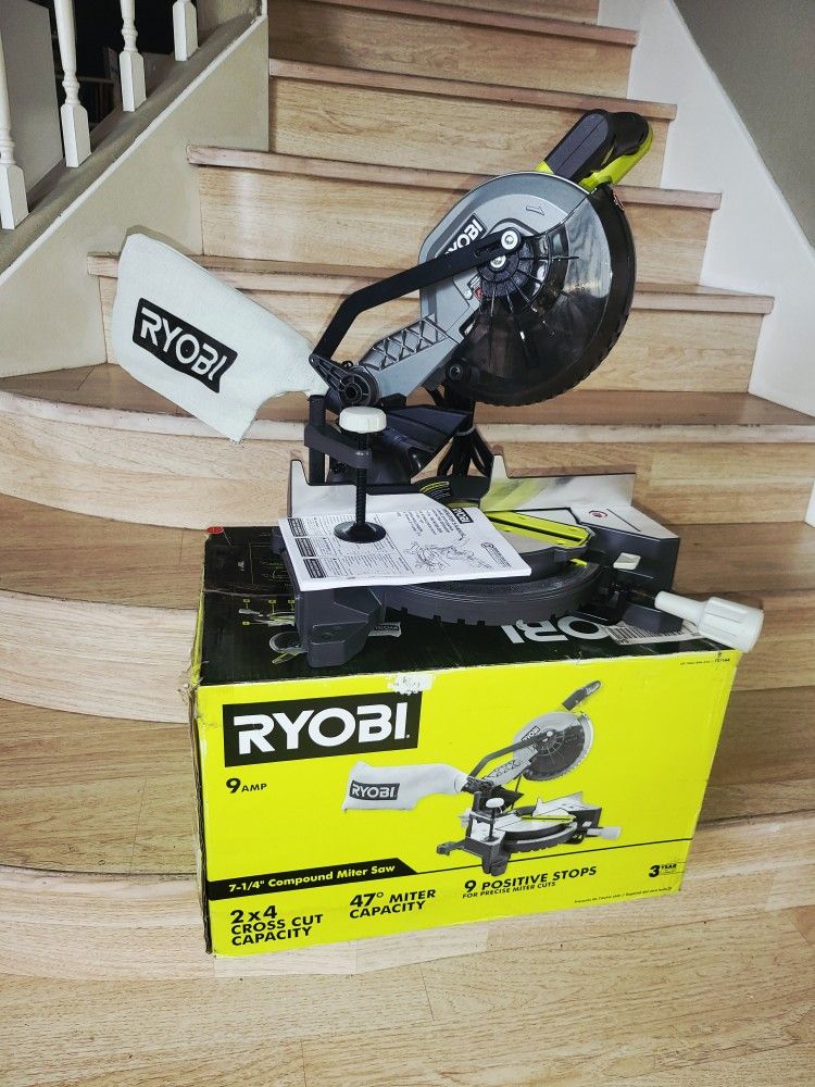 Ryobi 9 Amp Corded 7-1/4 in. Compound Miter Saw