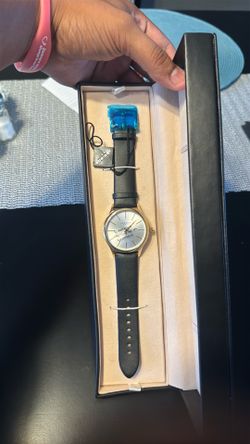 Brand New Watch *AKRIBOS*