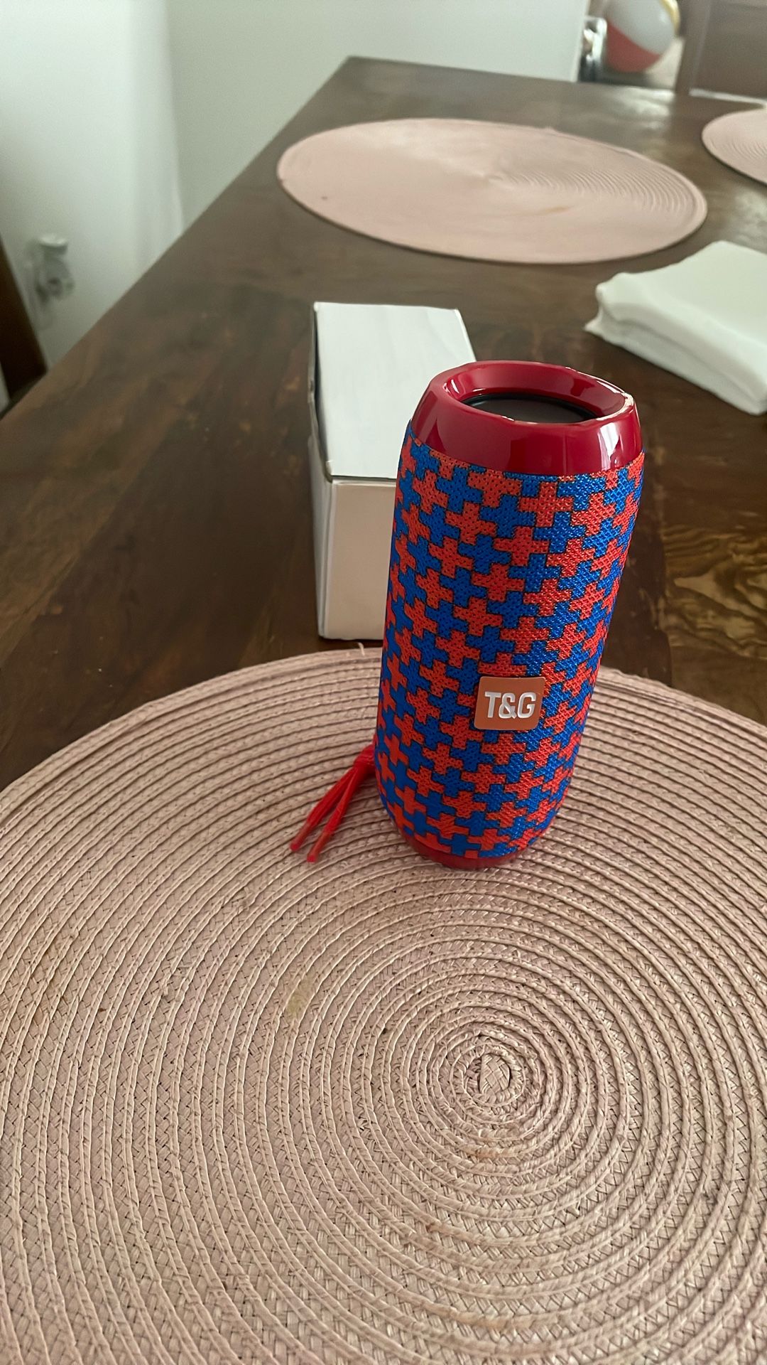 NEW IN THE BOX SPEAKER