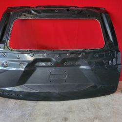 2021 2022 2023 Cadillac Escalade Liftgate Tailgate Oem 