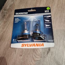 2008 Honda Cr-v  Headlight Bulb