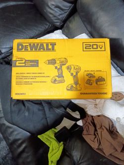 Dwalt drill/driver/impact combo kit