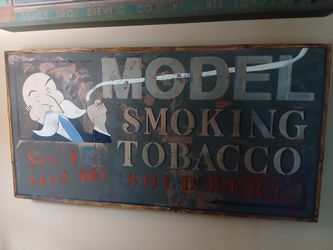MODEL TABACCO SIGN