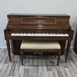 Free Pianos @keys.oj 