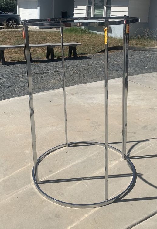 Circle Clothing Rack 