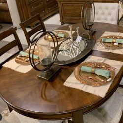 Adinton Reddish Brown Dining Room Set / Dining table and Chairs 