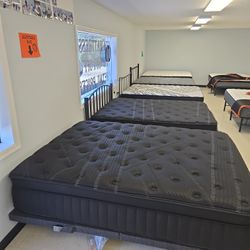 New Mattresses $40 Down  Take Home Today 