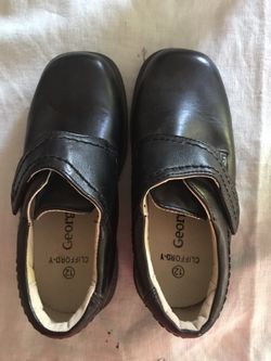 12 size for boy 4-5years old, only wear once