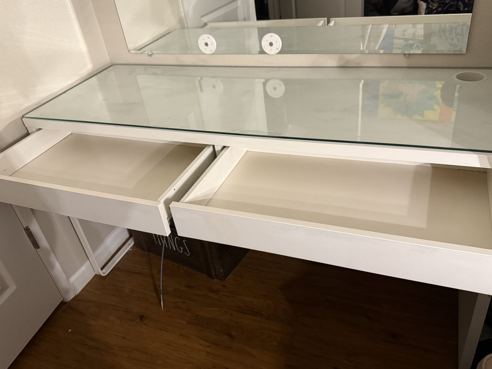 Vanity Desk