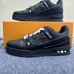Louis Vuitton Sneakers – Brand New 👟✨