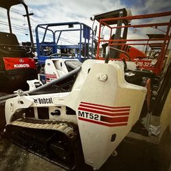 Bobcat / Track Skid Steer 