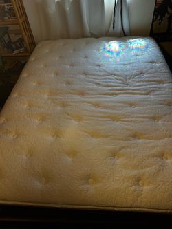 Queen size Mattress & Box Spring