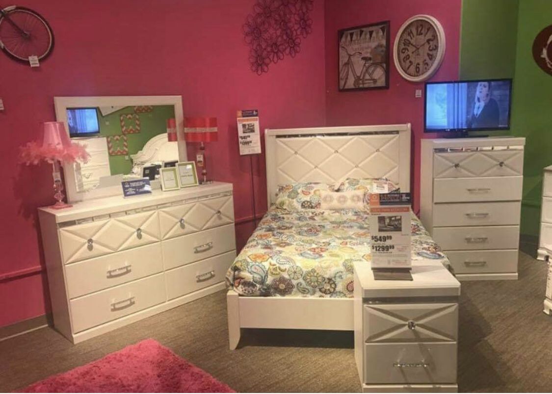 White to bed dresser mirror chest and nightstand