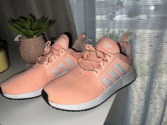 Adidas 5.5y