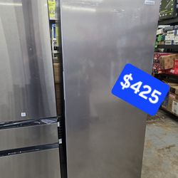 Frigidaire
13 cu. ft. Convertible Frost Free Upright Freezer in Fingerprint-Resistant Stainless Look