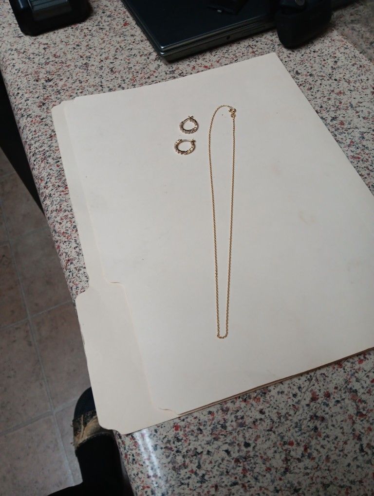 Silver  Necklace  And Ear Ring