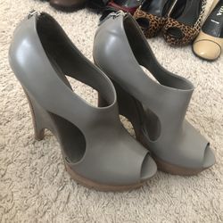 Gucci Heels Authentic