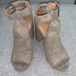 Size 6 Booties/wedges