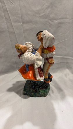 Nice Art-deco Hungarian Dancing Couple Figurine