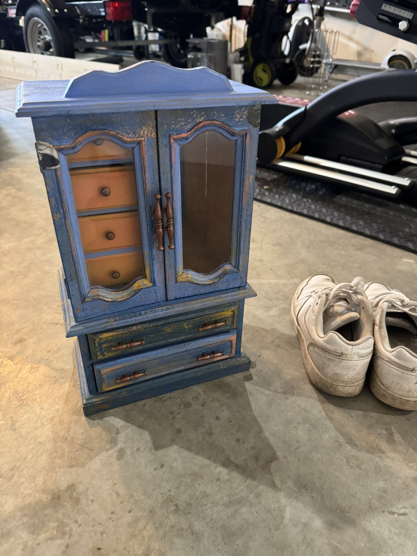 Counter Top Jewelry Box