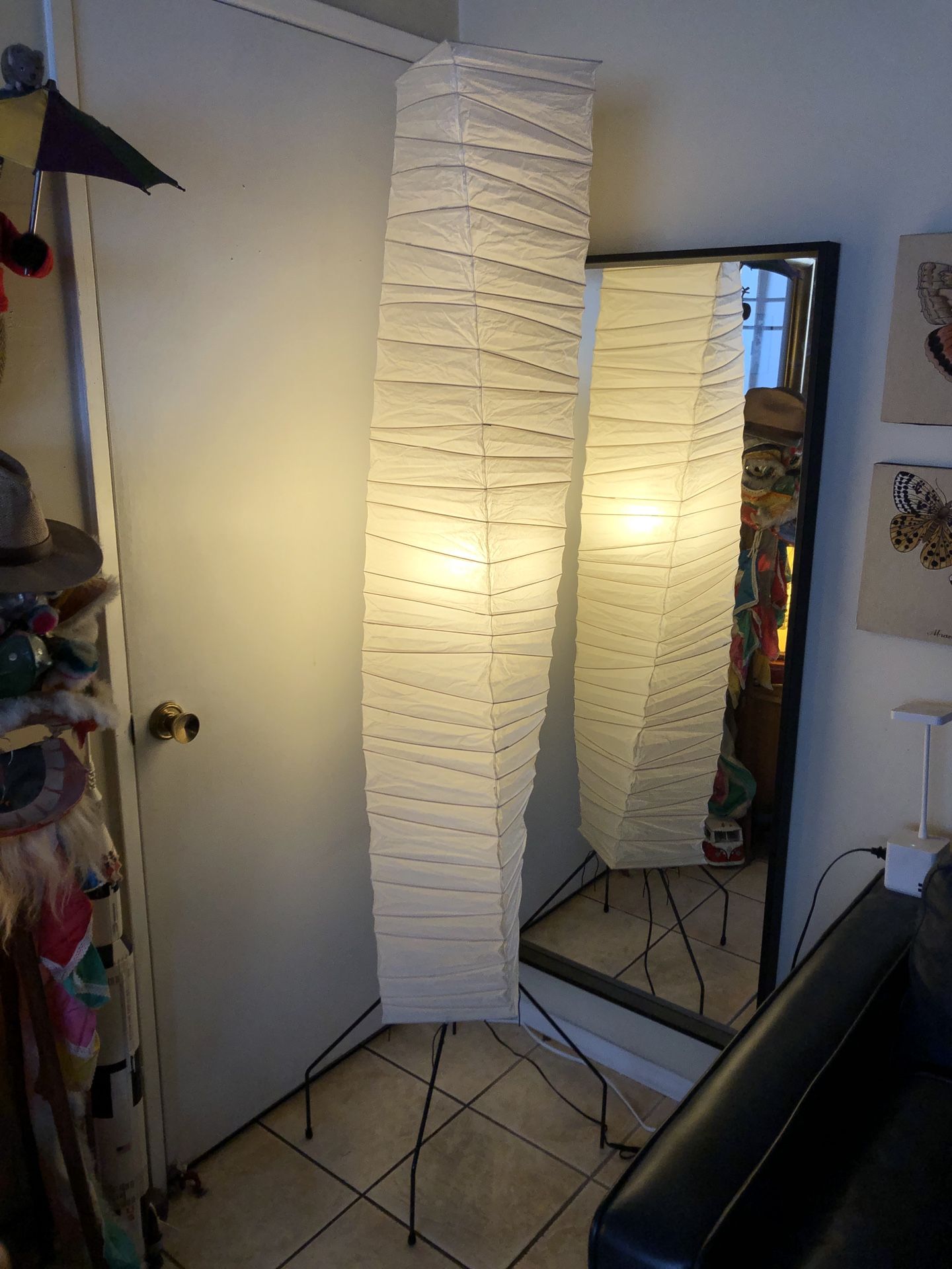 Akari Isamu Noguchi Floor Lamp UF4-J1