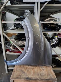 2018-2019-2020-2021-2022-2023 NISSAN KICKS LEFT SIDE FENDER OEM USED #12356