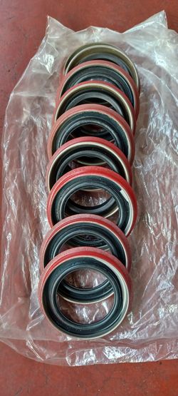 9 Pieces Part No. K3028 Automatic Transmission Extension Housing Seals
