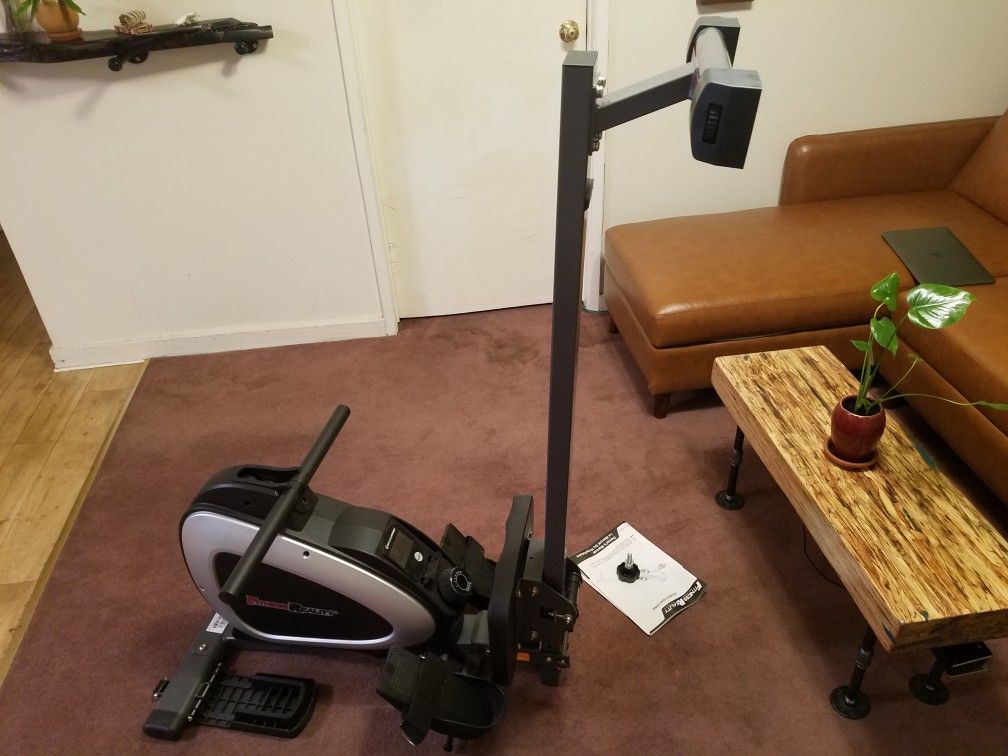 Fitness Reality 1000 Rower Bluetooth Home Rowing Machinewh