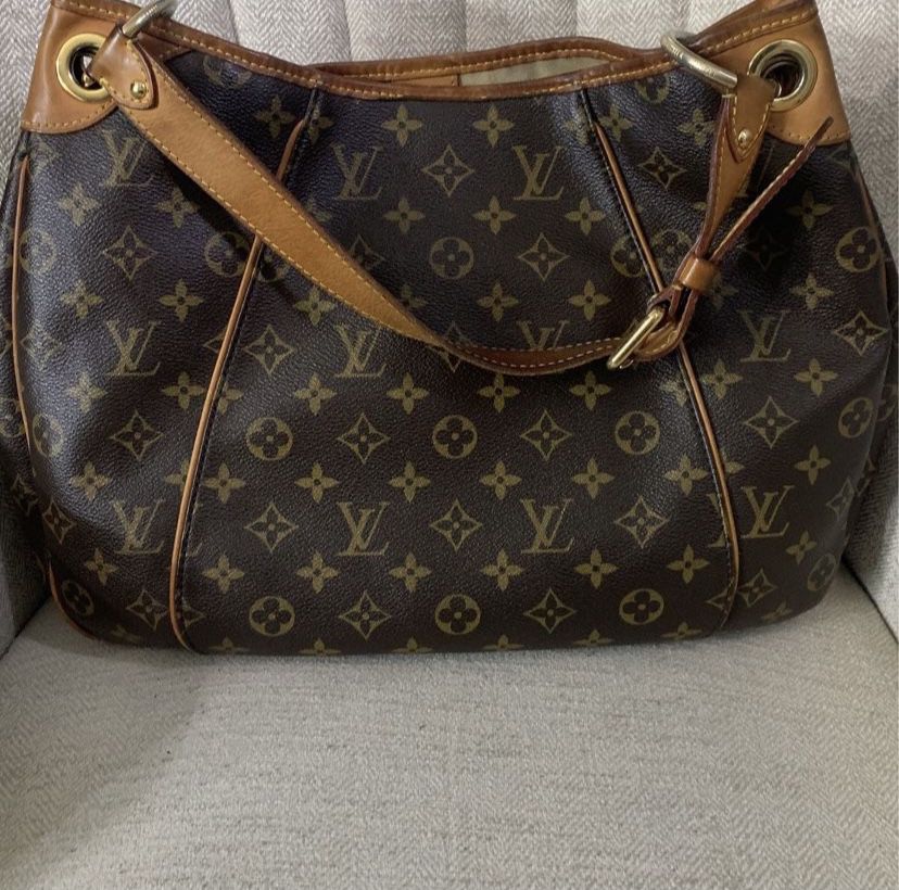 Louis vuitton galliera GM (large bag) for Sale in Whittier, CA - OfferUp