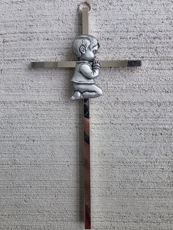 Vintage Tryuunion Praying Boy Wall Cross – Silver Tone Metal – 7” Religious Nursery Decor
