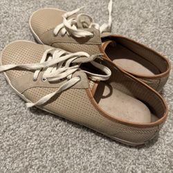 Tommy Bahama Shoes size 10