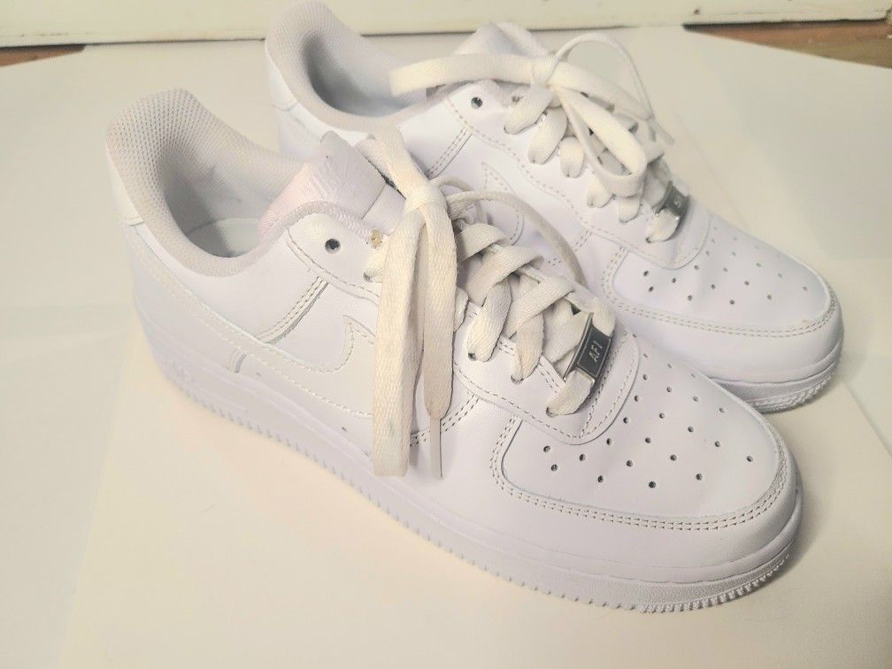 All White Nike Airforces