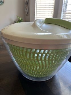 Large salad spinner.