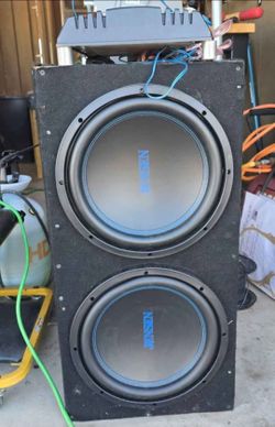 Dual 12" Car Subwoofers with Sony Xplod 800W Amp
