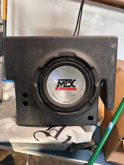 Early 200’s   Dakota subwoofer box