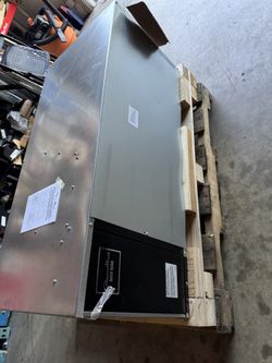 Coleman Mach Two Ton Plus RV AC 13,500 BTU #46515-611