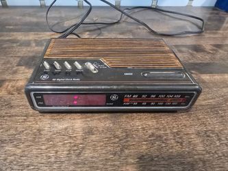 GE Vintage Digital Clock