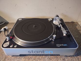 Stanton turntable