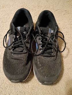 Brooks men's shoes size 11.5
