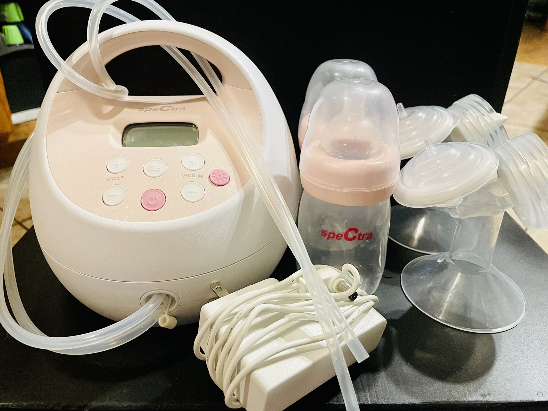 Spectra S2 Plus Electric Breast Pump - With Extra Accessories- Great Condition